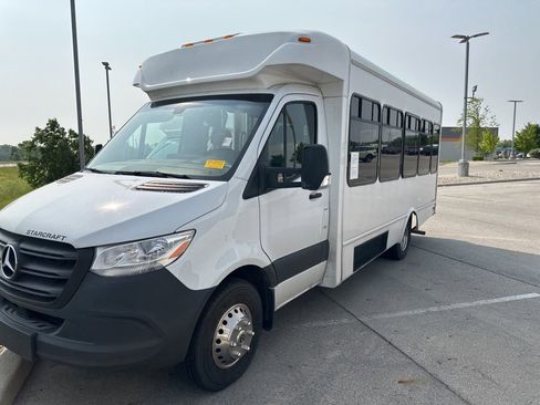 Used 2022 Mercedes-Benz Sprinter 3500 image 26