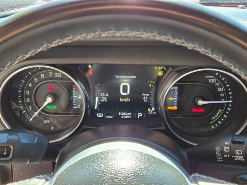 Used 2021 Jeep Wrangler Unlimited Sahara w/ Safety Group AWD/4WD image 23