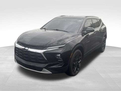 Certified 2024 Chevrolet Blazer LT w/ Convenience Package FWD image 6