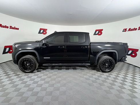 Used 2020 GMC Sierra 1500 Elevation w/ Elevation Value Package image 3