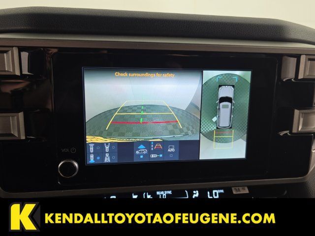 Used 2025 Toyota Sequoia SR5 AWD/4WD image 15