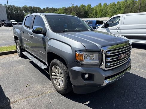 Used 2018 GMC Canyon SLT w/ Driver Alert Package image 4