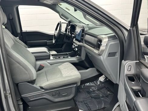 Used 2022 Ford F150 XLT w/ Equipment Group 302A High AWD/4WD image 26
