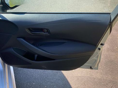 Used 2024 Toyota Corolla LE FWD image 35