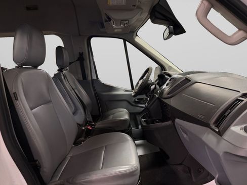 Used 2016 Ford Transit 150 XL RWD image 23