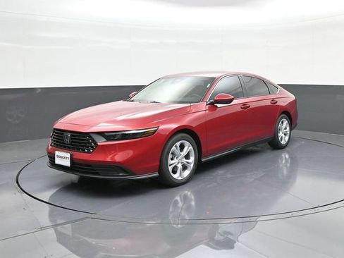 New 2026 Honda Accord LX image 30