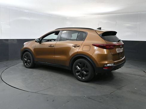 Certified 2021 Kia Sportage S FWD image 3