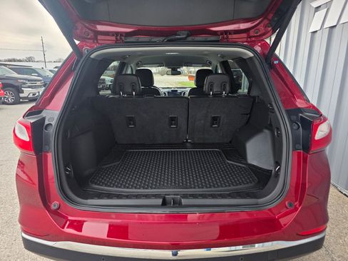 Used 2020 Chevrolet Equinox Premier image 8