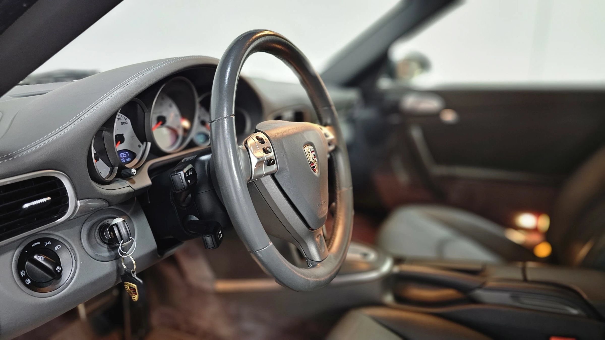 Used 2007 Porsche 911 Carrera S RWD image 6