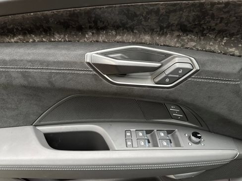 New 2026 Audi RS e-tron GT performance image 8