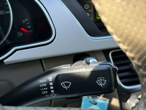 Used 2011 Audi A5 2.0T Premium Plus image 27