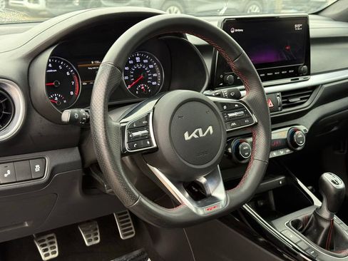 Used 2022 Kia Forte GT image 15