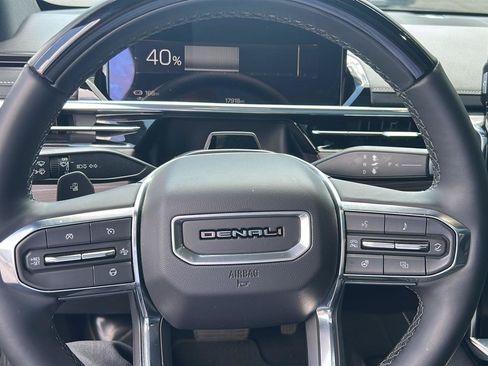 Used 2025 GMC Sierra EV Denali AWD/4WD image 15