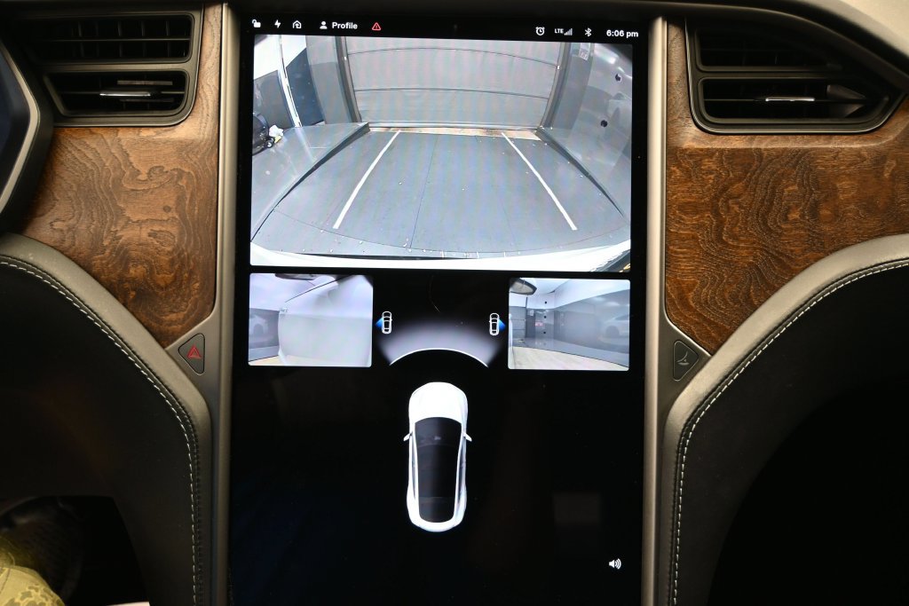 Used 2020 Tesla Model S Performance AWD/4WD image 19