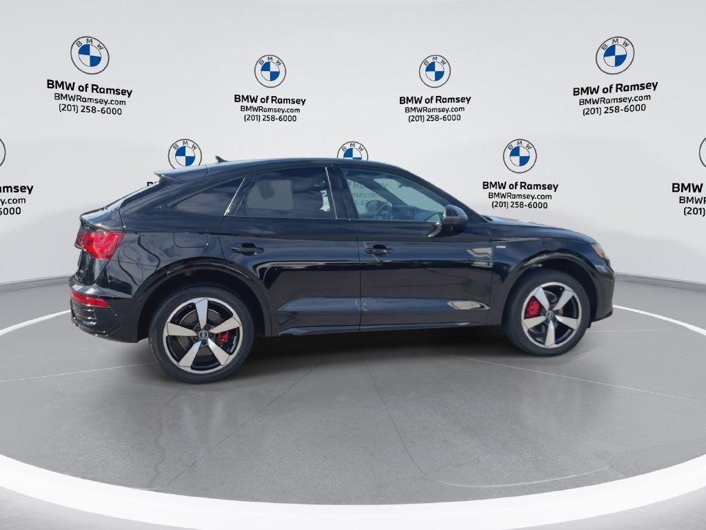 Used 2024 Audi Q5 2.0T Premium Plus w/ Premium Plus Package AWD/4WD image 5