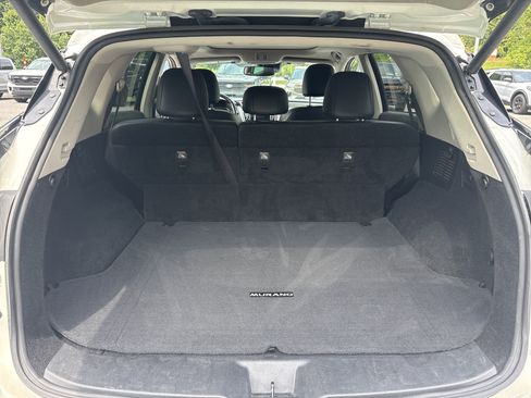Used 2023 Nissan Murano SL w/ SL Moonroof Package FWD image 10