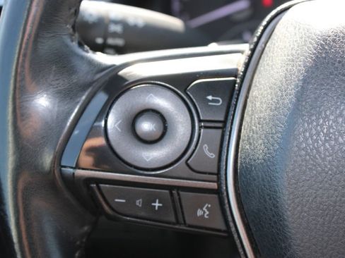 Used 2024 Toyota Camry SE FWD image 19