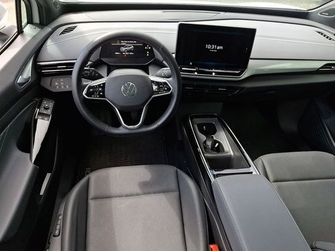 Certified 2025 Volkswagen ID.4 Pro S Plus AWD/4WD image 11