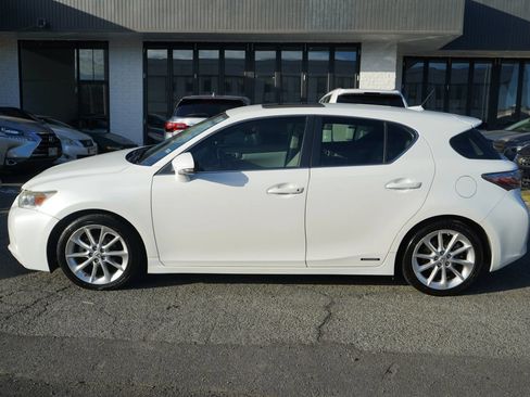 Used 2012 Lexus CT 200h Premium FWD image 2