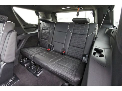 New 2025 Cadillac Escalade Sport Platinum w/ LPO, ONYX Package image 13