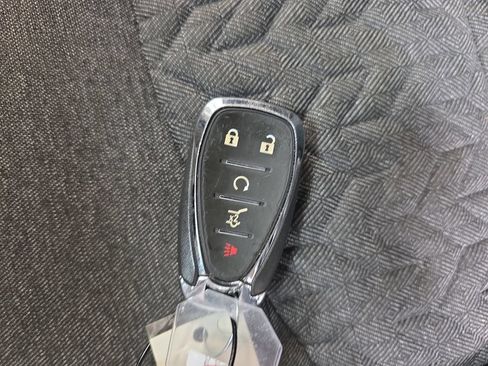 Used 2024 Chevrolet Equinox LT AWD/4WD image 34