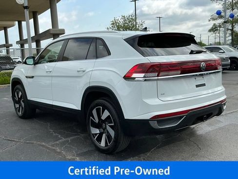 Used 2025 Volkswagen Atlas Cross Sport SE FWD image 5