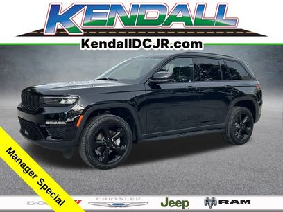Certified 2024 Jeep Grand Cherokee Limited w/ Black Appearance Package