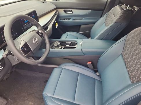 New 2026 Nissan Murano Platinum w/ Cargo Package AWD/4WD image 7