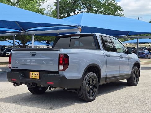 New 2026 Honda Ridgeline Black Edition image 5