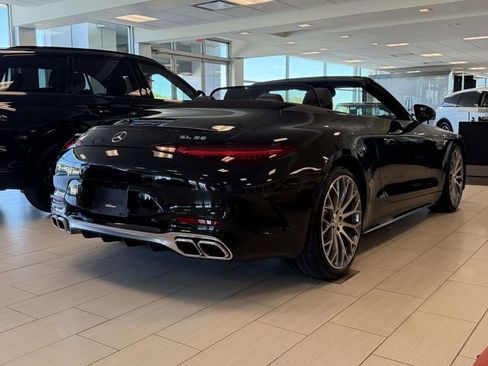 Used 2022 Mercedes-Benz SL 55 AMG 4MATIC image 5