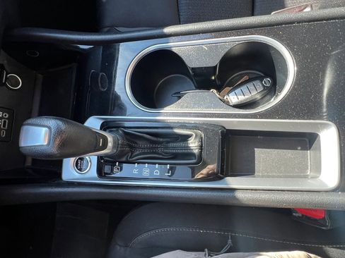 Used 2021 Nissan Altima 2.5 SV FWD image 25