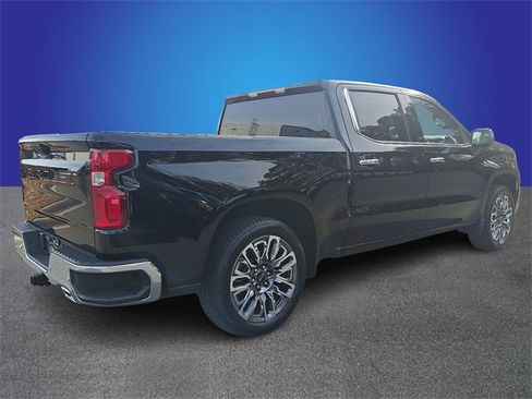 Certified 2024 Chevrolet Silverado 1500 LTZ image 4