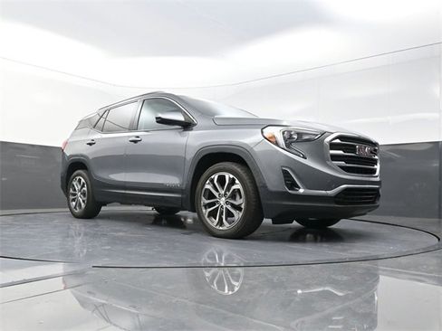 Used 2021 GMC Terrain SLT image 27
