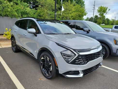 Certified 2023 Kia Sportage SX FWD image 3