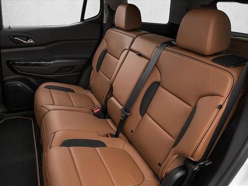 Used 2020 GMC Acadia AT4 w/ Driver Alert Package II image 10