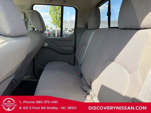 Certified 2017 Nissan Frontier SV w/ SV Value Truck Package image 28
