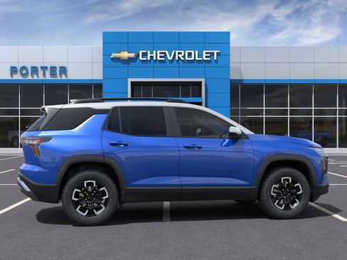 New 2025 Chevrolet Equinox ACTIV w/ Safety and Technology Package image 29