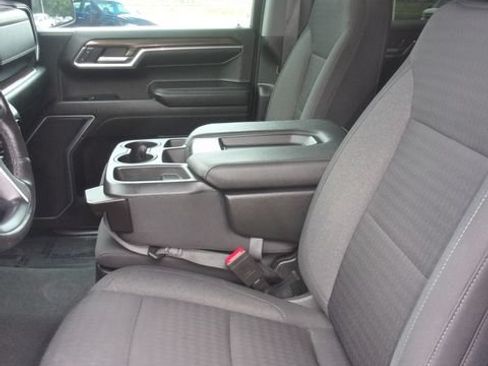 Certified 2022 Chevrolet Silverado 1500 LT AWD/4WD image 23