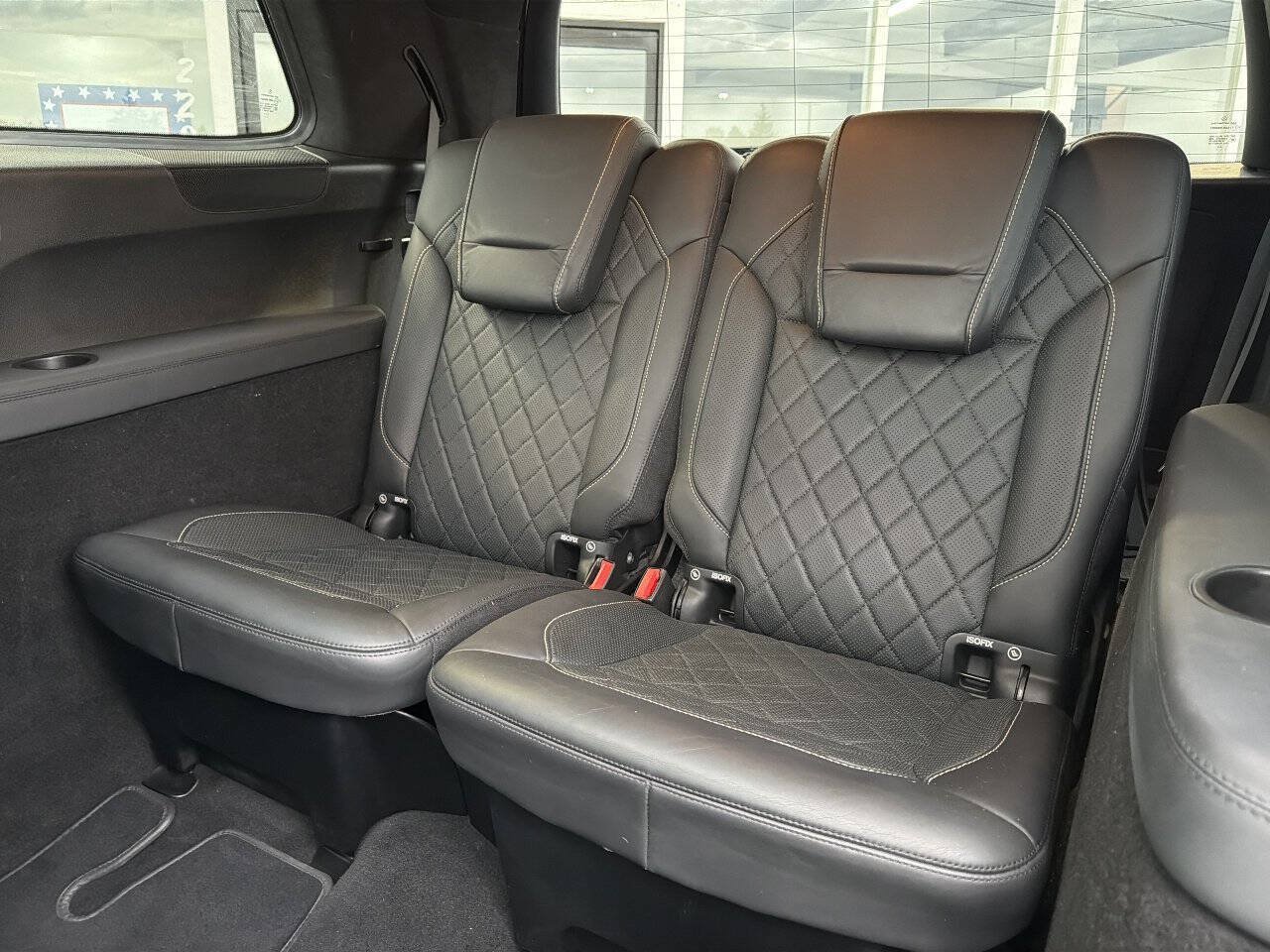 Used 2015 Mercedes-Benz GL 550 4MATIC w/ Driver Assistance Package image 35