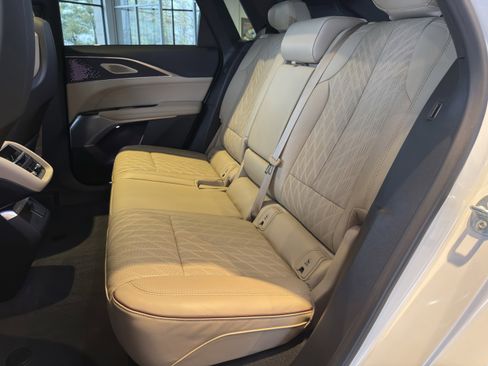 Certified 2024 Cadillac Lyriq Sport w/ Nappa Leather Package image 20