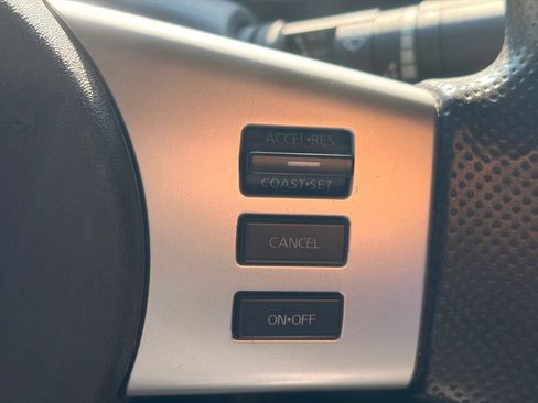 Used 2017 Nissan Frontier SV w/ SV Value Truck Package RWD image 16