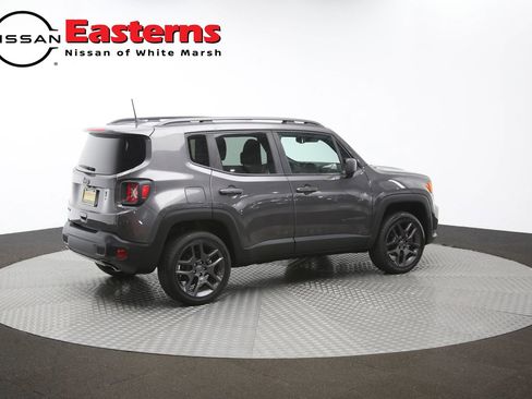 Used 2021 Jeep Renegade Latitude w/ Sun & Sound Group AWD/4WD image 43