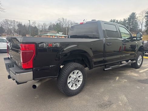 Used 2022 Ford F250 XLT image 4