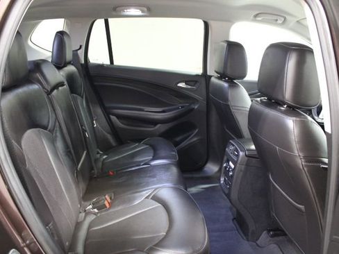 Used 2020 Buick Envision Essence image 32