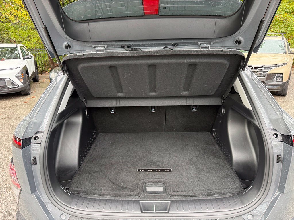 Used 2025 Hyundai Kona SEL FWD image 29