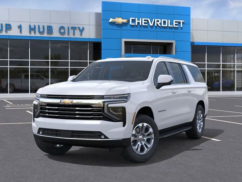 New 2026 Chevrolet Suburban LT w/ Comfort Package AWD/4WD image 6