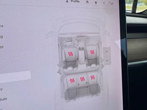 Used 2021 Tesla Model Y Long Range image 27