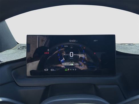 Used 2024 Chevrolet Silverado EV W/T image 8