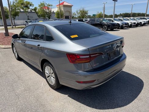Used 2019 Volkswagen Jetta S image 7