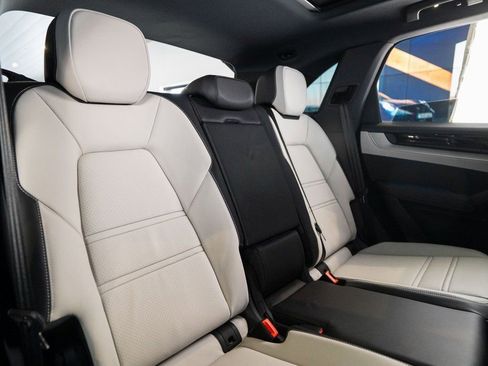New 2026 Porsche Cayenne S AWD/4WD image 39